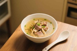 中医养生：石斛麦冬瘦肉汤调理熬夜危害与亚健康食疗方案